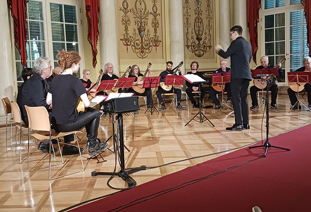 Herkules-Ensemble.jpg