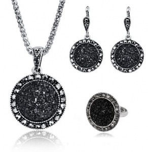 Black Round Stone Resin Jewelry Set: Necklace, Bracelet, Earrings, Ring