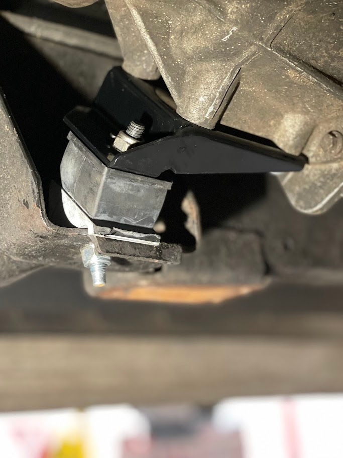 Thumbnail: TD5 -8HP Transmission Mounts