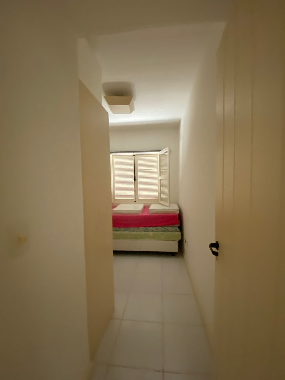 Quarto solteiro pequeno