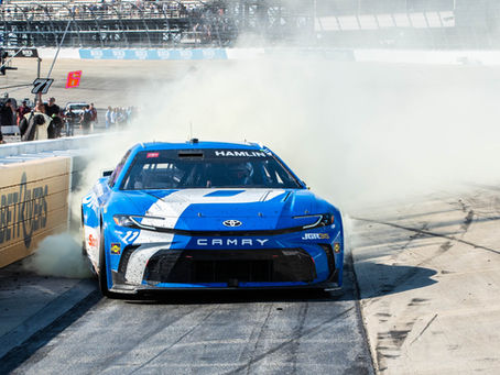 Hamlin Wins All-Star Race at Dover!
