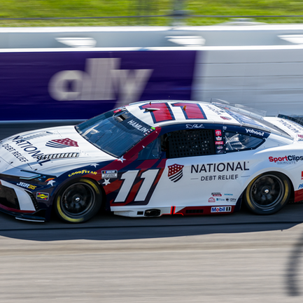 Hamlin Becomes First Driver Since 1981 to Win Three Straight Races From Pole