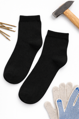 İş ayakkabısı ve botlarla kullanıma uygun çok amaçlı iş çorabı.