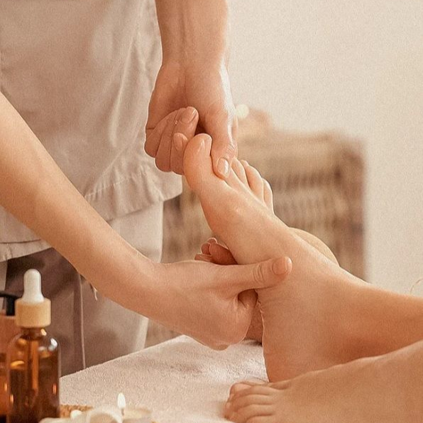 Rejuvenate with Reflexology Foot Massage in Laguna Niguel_edited.jpg