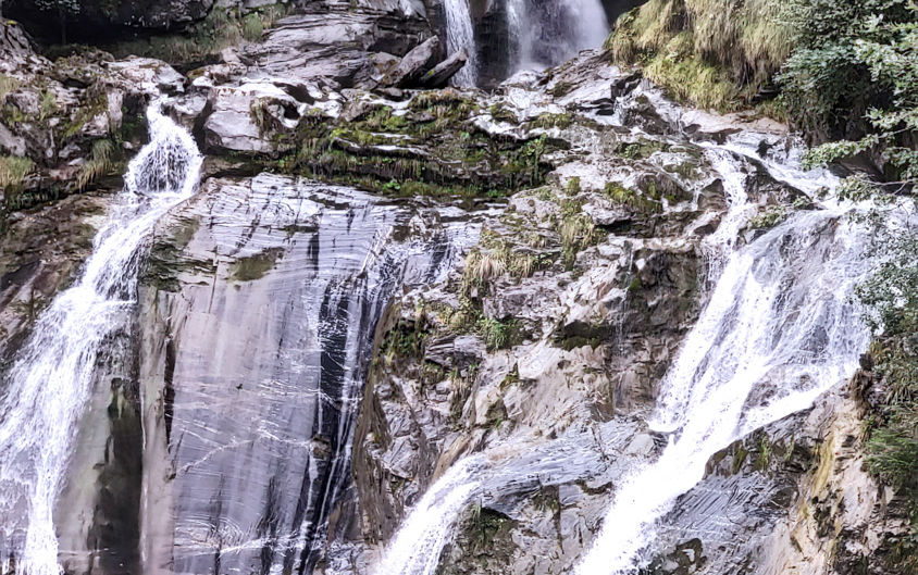 Switzerland - Discover Grimsel and Furka Passes - An Epic Journey Through Scenic Lakes, Majestic Passes, and Unique Landmarks