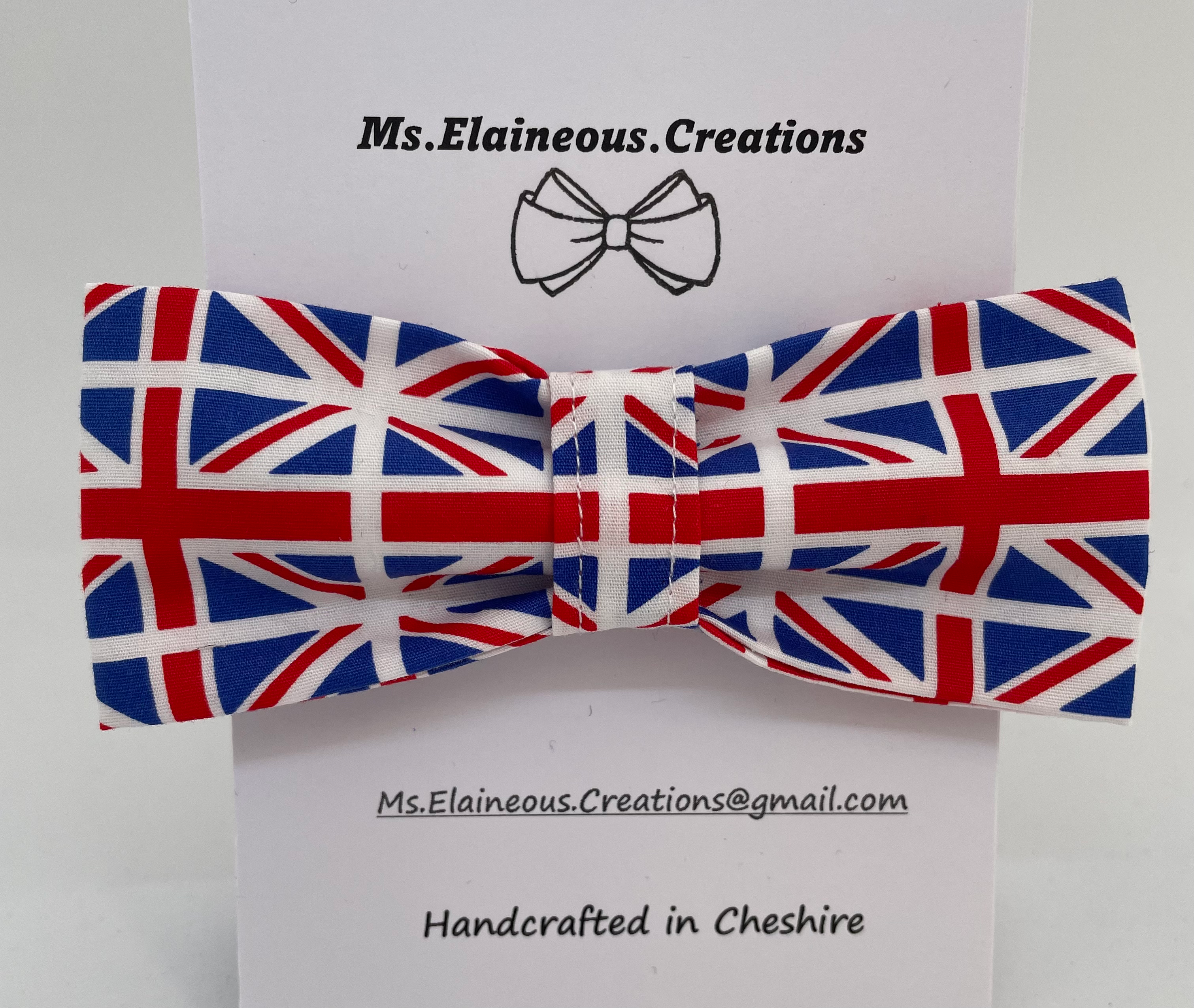 MEDIUM dog bow featuring a stylised Union flag in red, white and blue