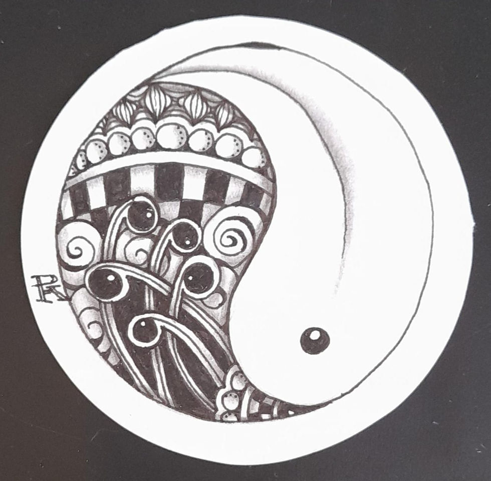 Mini Zendala based on the Z3 'Flux' fragment. It's so similar to the Yin Yang symbol, where opposite forces fit together and need each other to stay at peace.