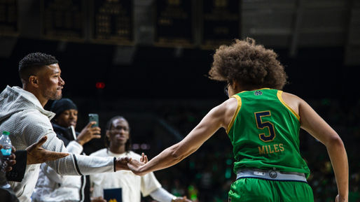 Notre Dame Clinches Share of ACC Regular Season Championship; Defeats #25 Louisville