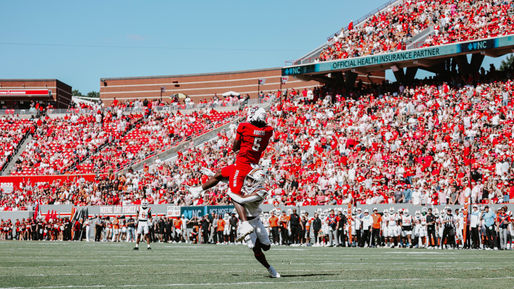 NC State WR Noah Rogers makes a catch against Campbell
