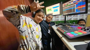 Niños en radio.