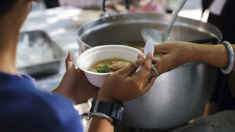 SMM is Feeding Homeless Children