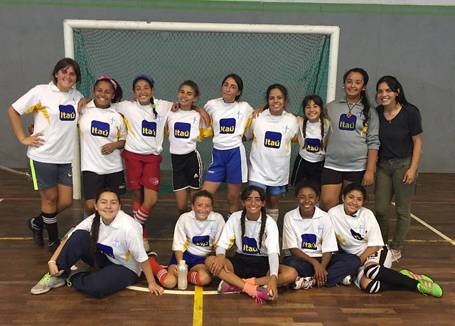 Fútbol con Colegio Alemán y Plaza 12