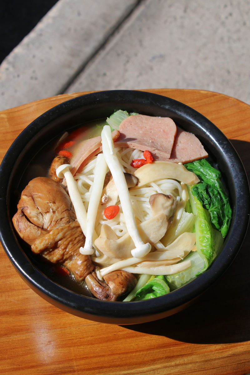 Ten Seconds Noodle 十秒到米线