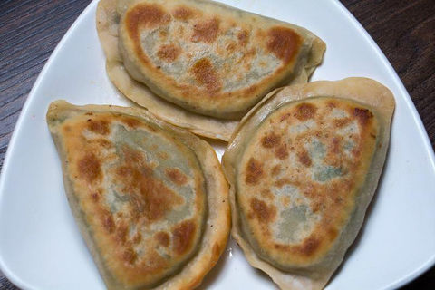 三只煎饺，美味佳肴