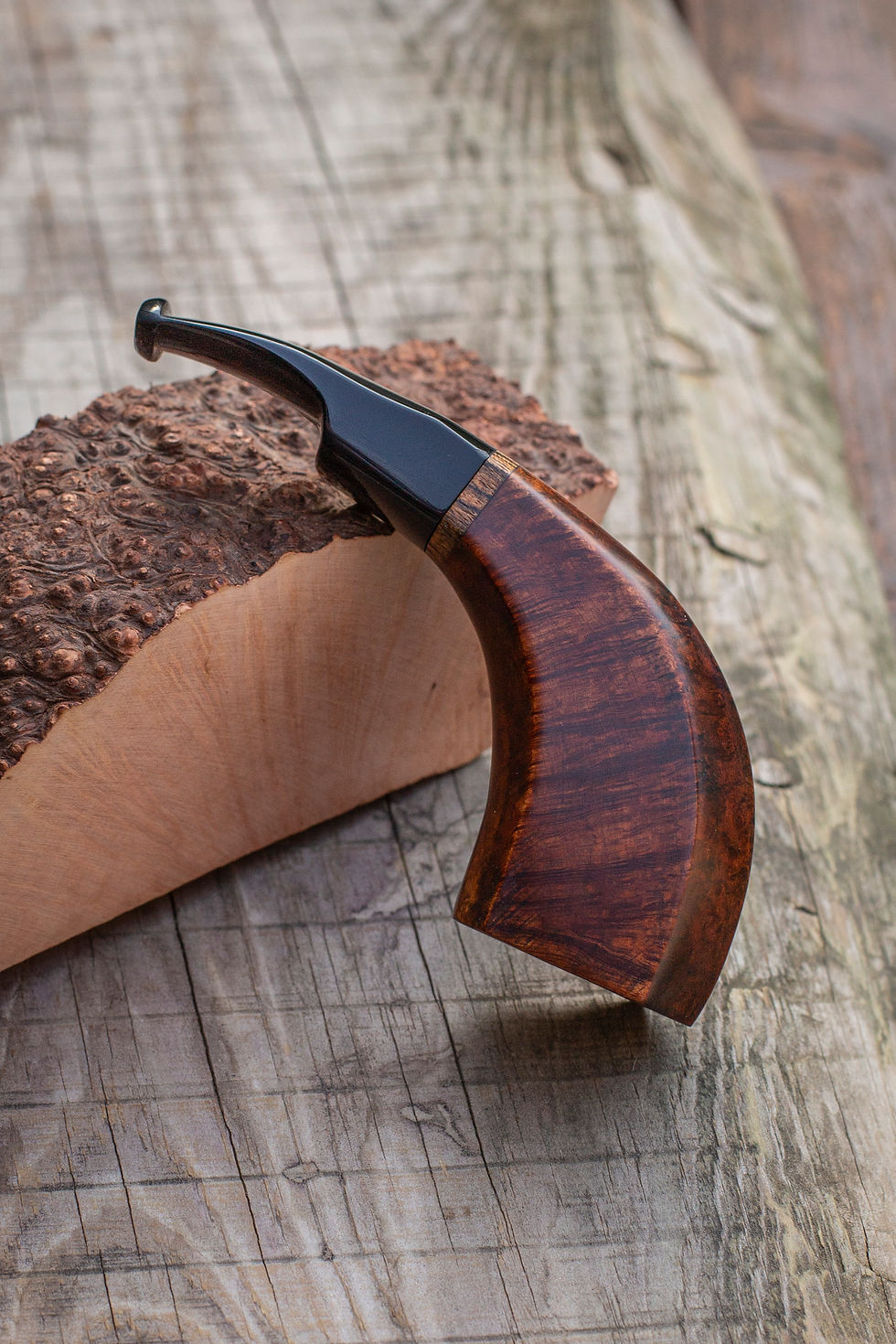 Thumbnail: Smooth Horn with bokote