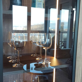 Nowoczesna zabudowa meblowa – kuchnia, szafa i meble łazienkowe na wymiar w Gdańsku