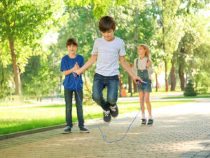 Momen Hari Kesehatan Nasional: 3 Aktivitas Seru yang Mendorong Kesehatan Fisik
Anak