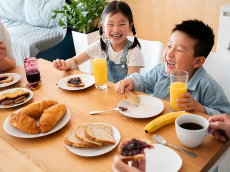 Jangan Lewatkan Sarapan! Ini 5 Manfaat Luar Biasa untuk Si Kecil