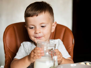 Mana yang Lebih Baik untuk Anak Susu UHT atau Pasteurisasi?