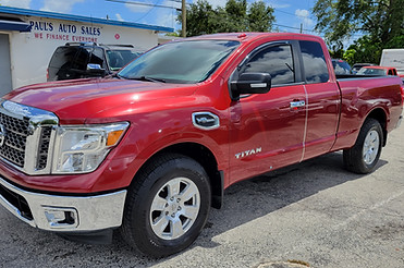 2017 Nissan Titan