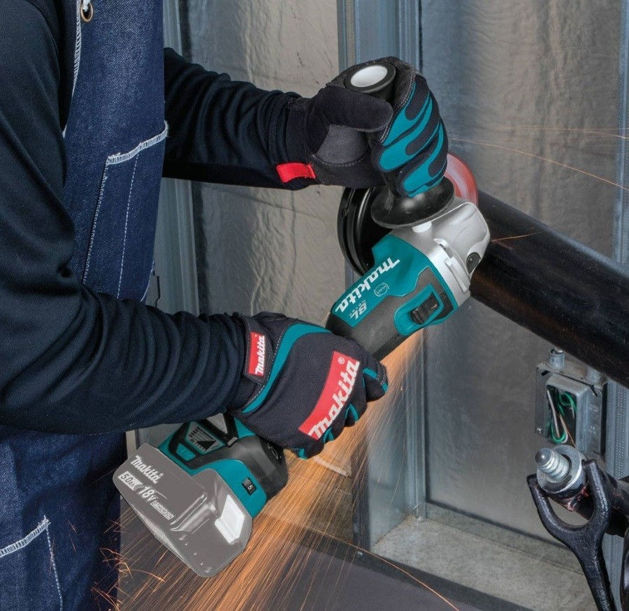 Прев'ю: Makita DGA513Z