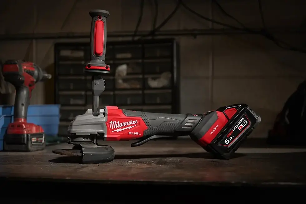 Прев'ю: Акумуляторна кутова шліфмашина M18 FSAGSVO125X-0X, Milwaukee 4933493552, придбати у Житомирі.