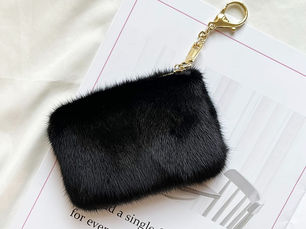 Limited Time Offer: Hottest Sales 2023 New High-end Fur Card Bag High Grade Mink Fur Mini Cute Fur Purse Ladies Fashion Holding Small Square Bag Available Now