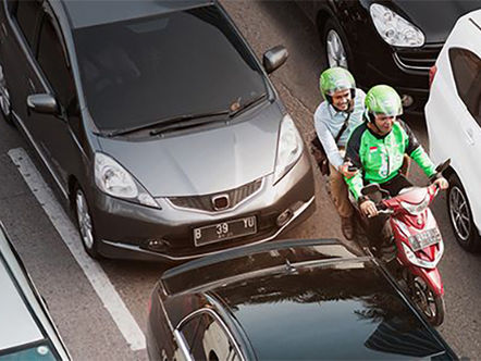 Go-Jek takes on goliath Grab in Southeast Asia