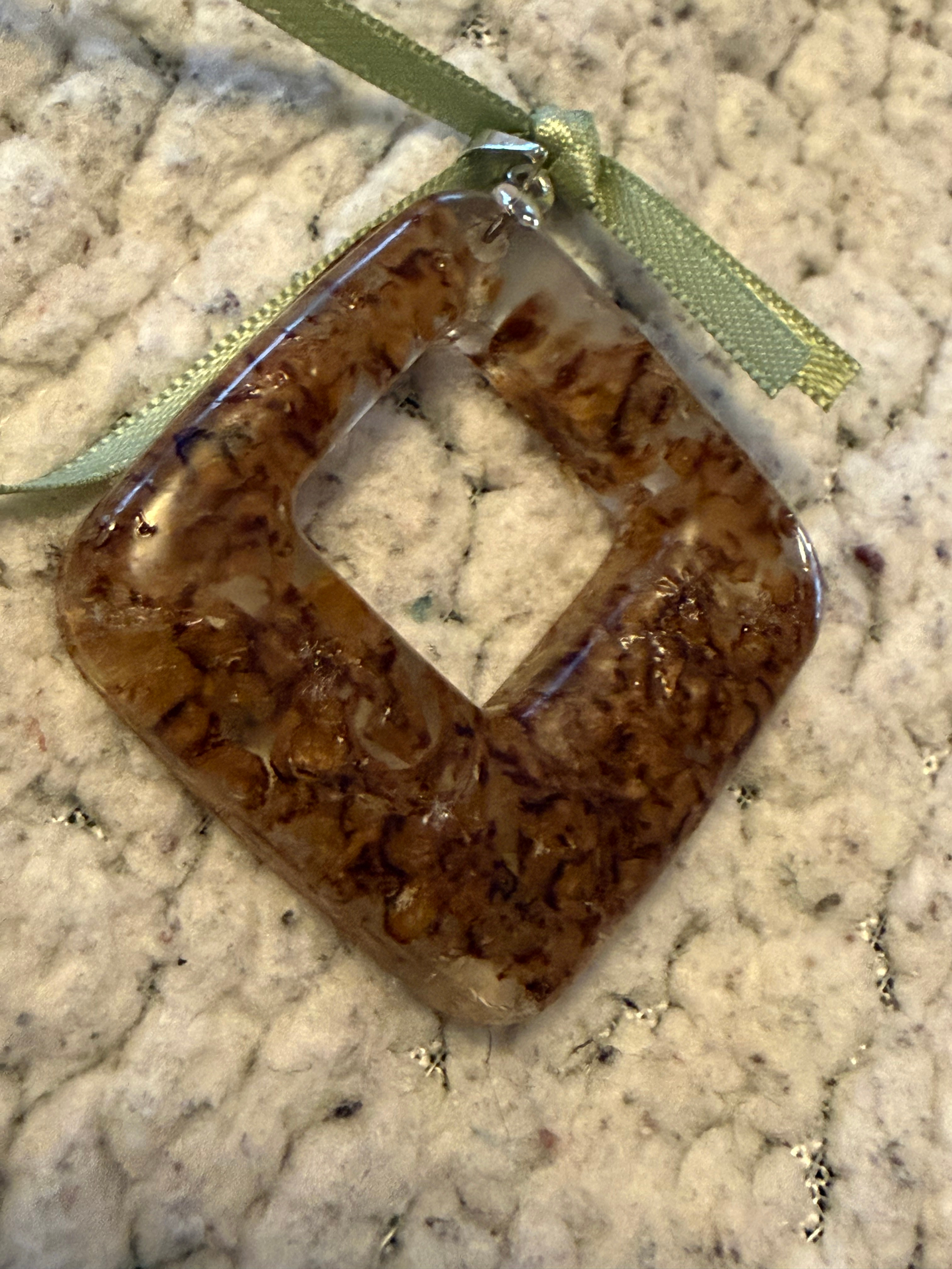 Nutmeg Rounded Diamond Pendant