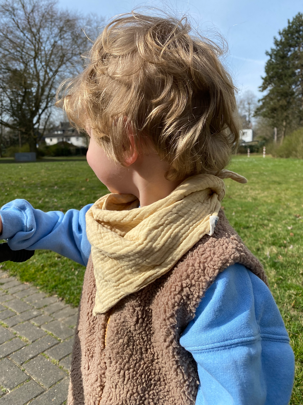 Miniaturbild: "Halstuch zum binden"