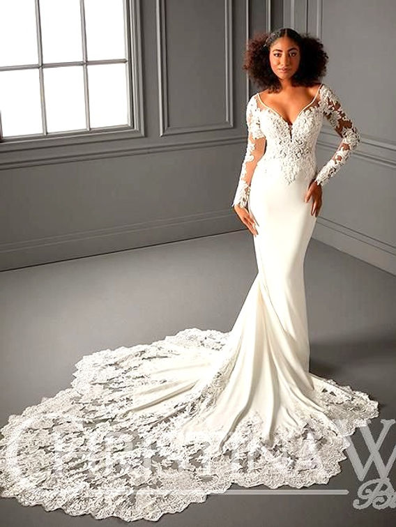 Wedding Dress Spotlight: Fall Wedding Trends We're Crushing On Wedding Dress Spotlight: Fall Wedding Trends We're Crushing On