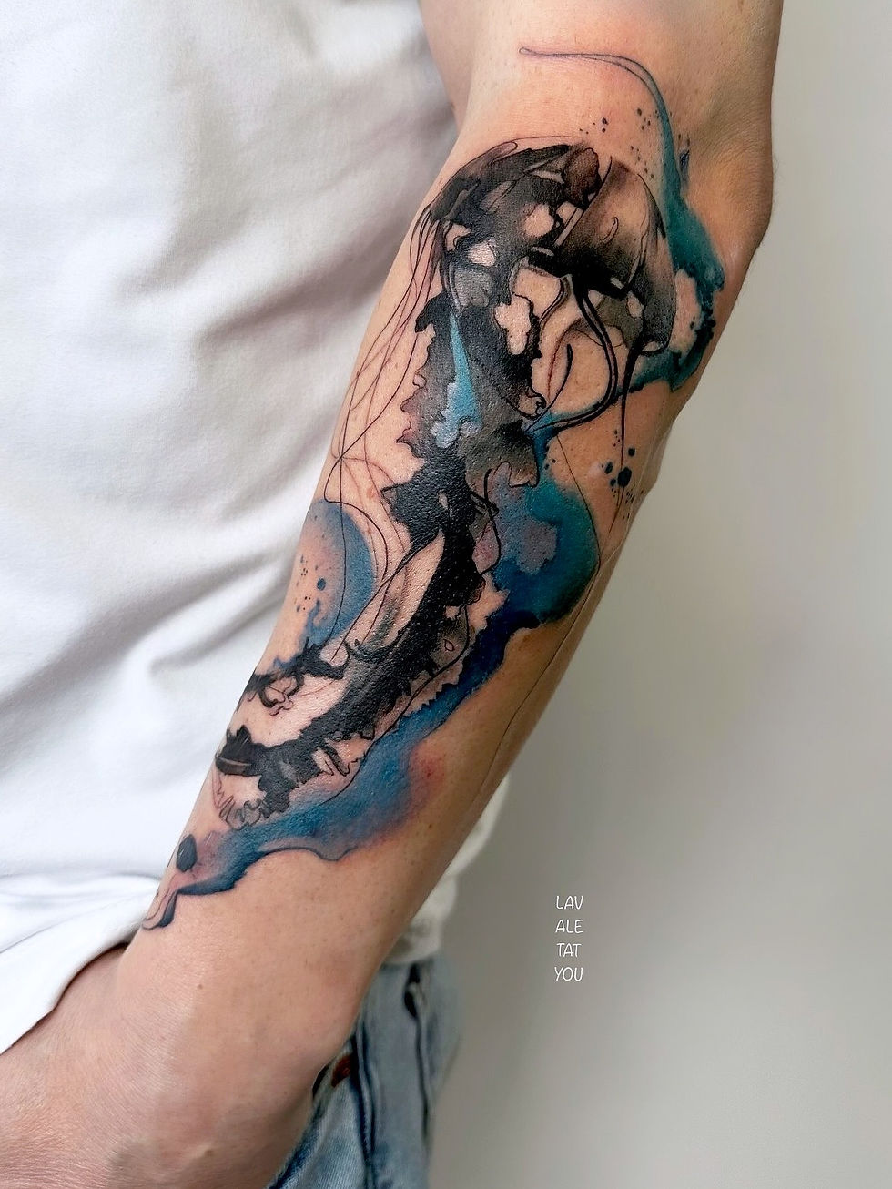 watercolour abstract animal tattoo, artist Lavale