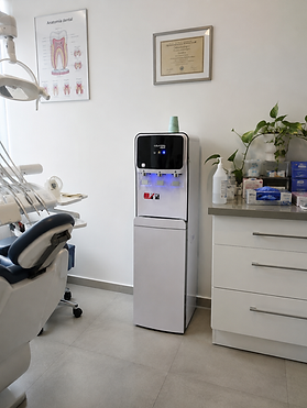 Dispensador de agua dentista