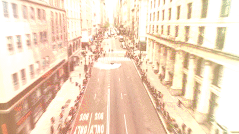 WhatsApp x Lewis Hamilton 5th Ave Demo