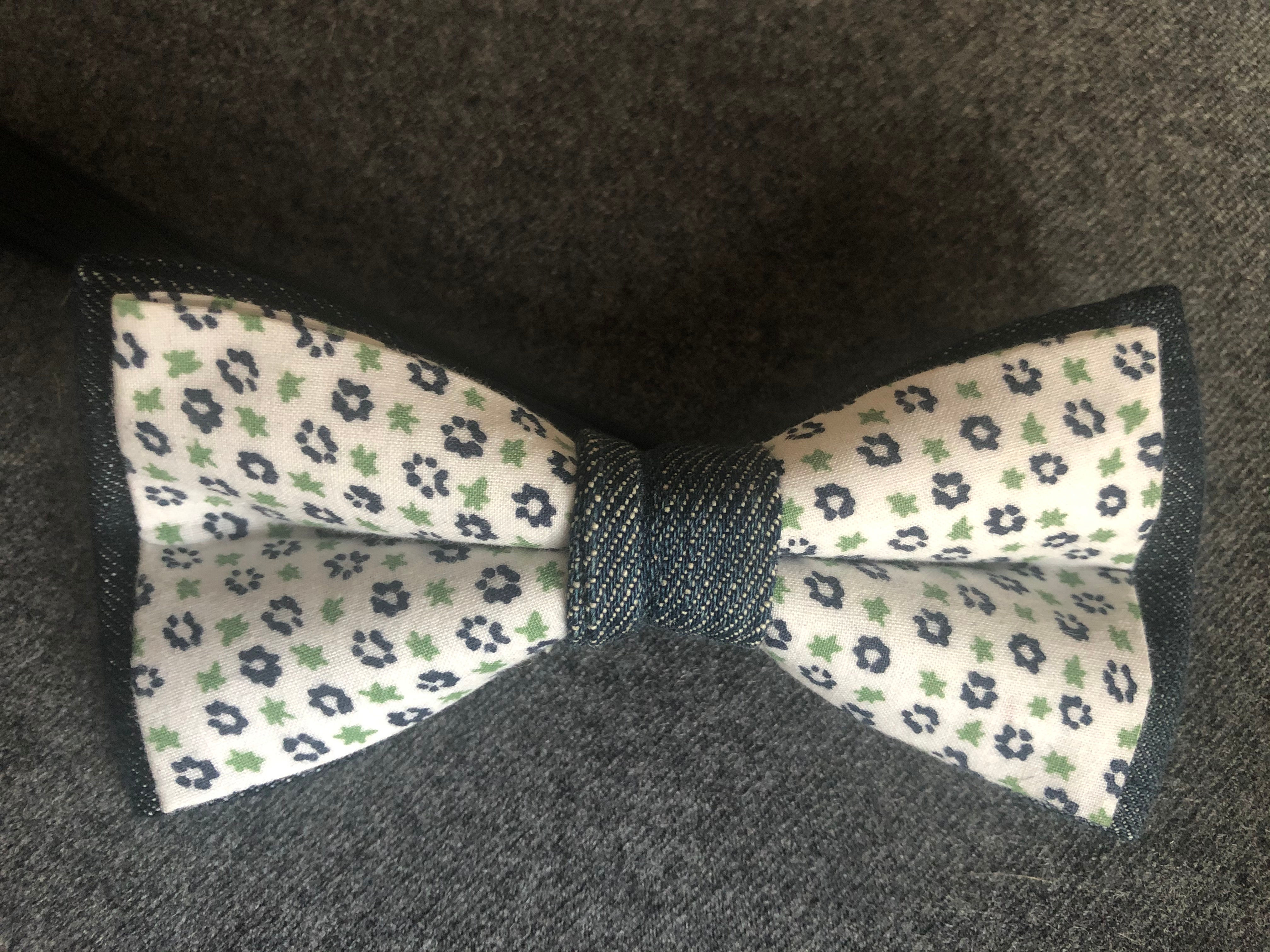 Nœud papillon upcycling pour adulte taille unique