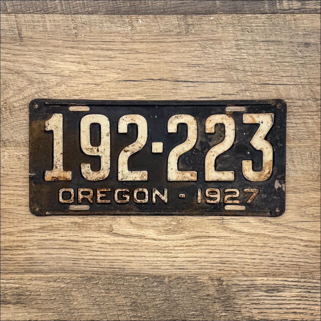 An original Oregon 1927 license plate.