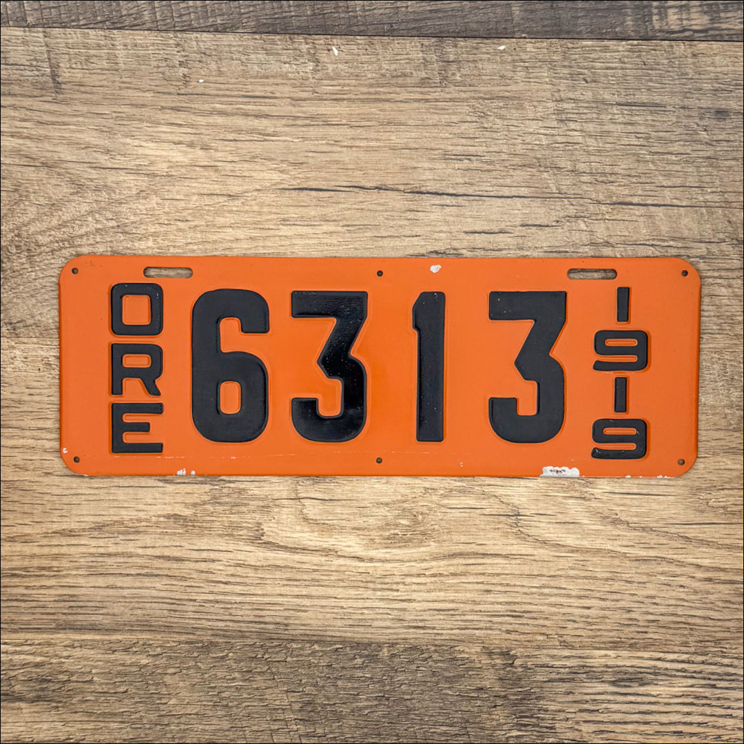A restored Oregon 1919 license plate.