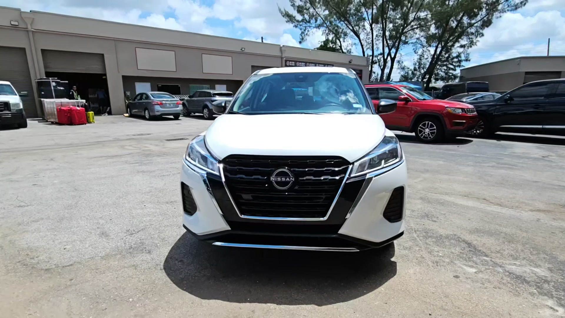 2023 Nissan Kicks S - Photo 2