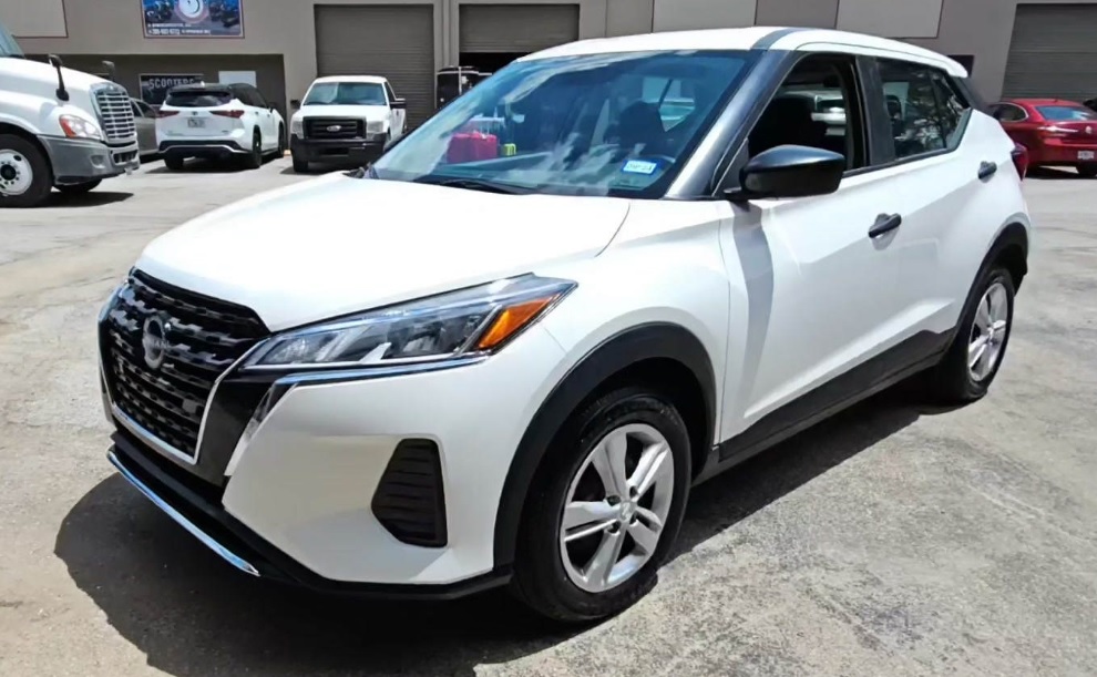 2023 Nissan Kicks