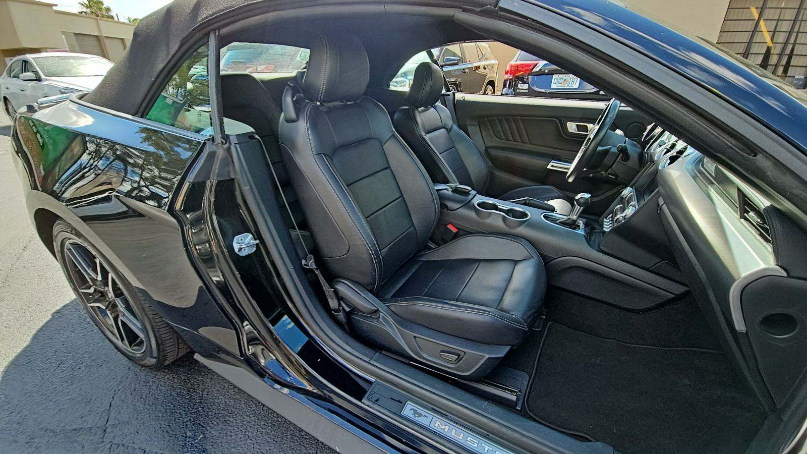 2023 Ford Mustang EcoBoost Premium - Photo 9