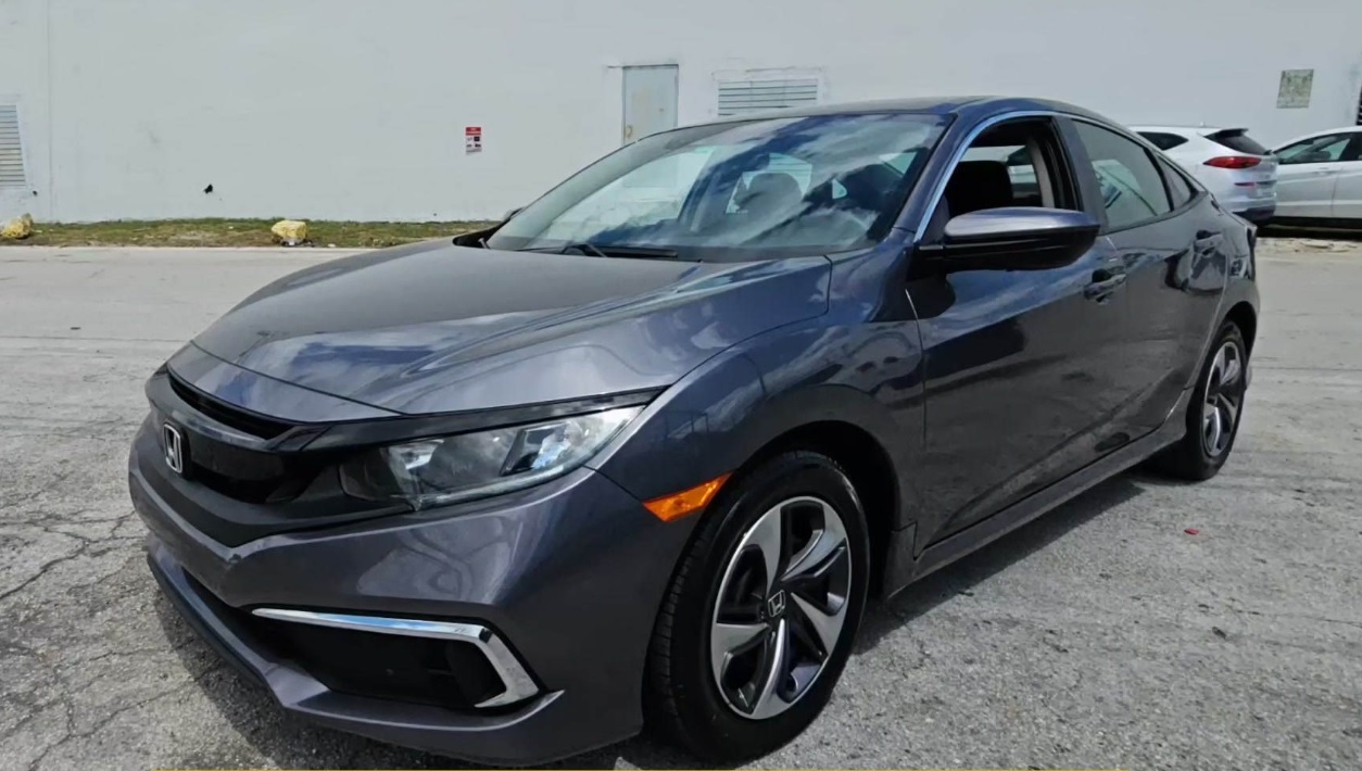 2021 Honda Civic LX's photo