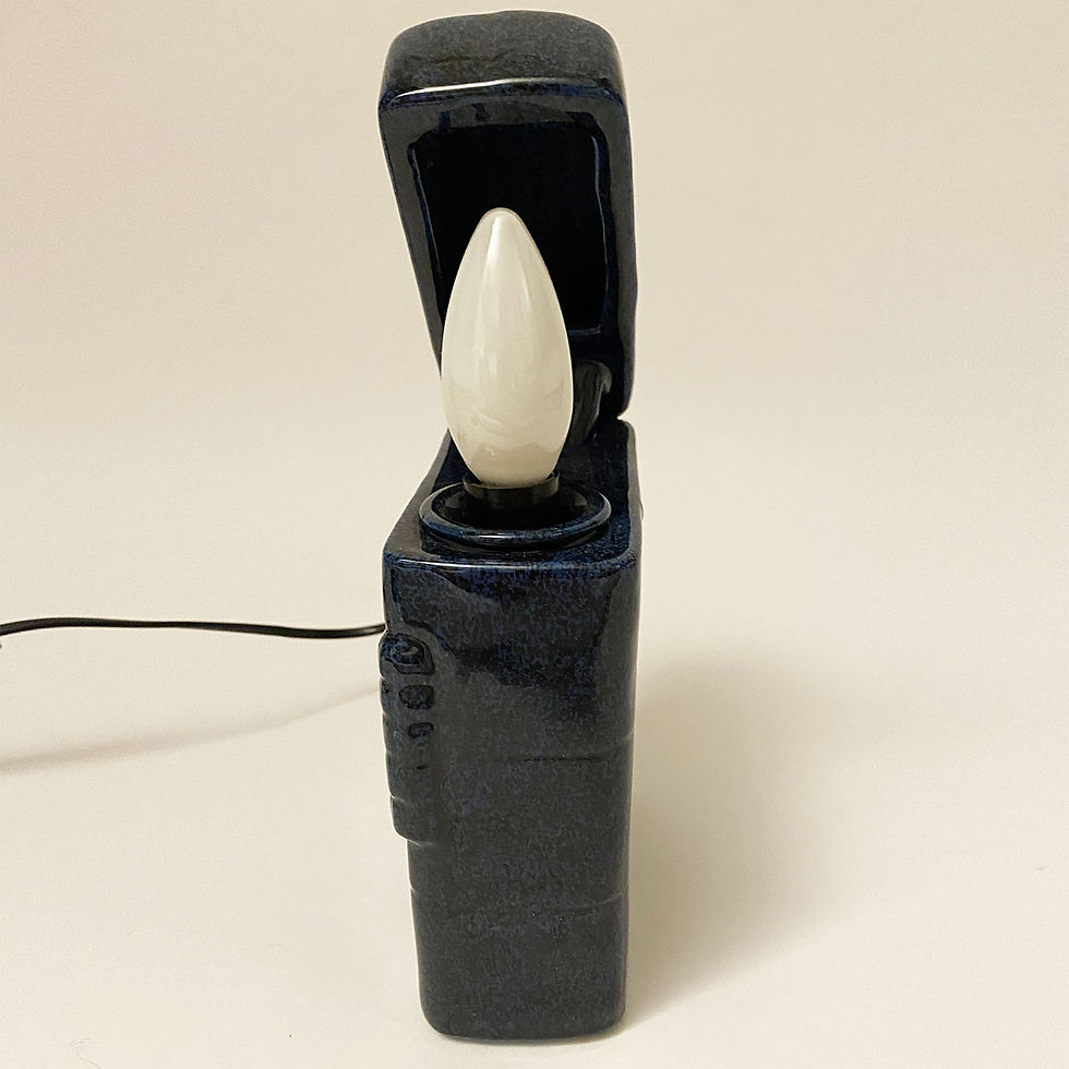 Miniature : Lampe briquet en céramique moucheté.