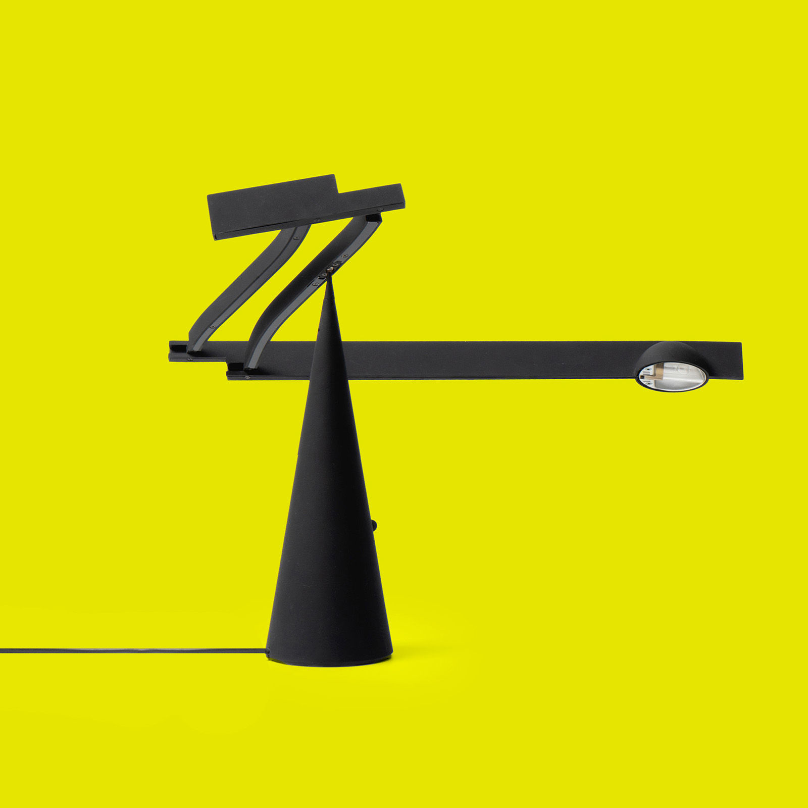 Lampe Tabla par Mario Barbaglia & Marco Colombo pour Italiana Luce, années 80.