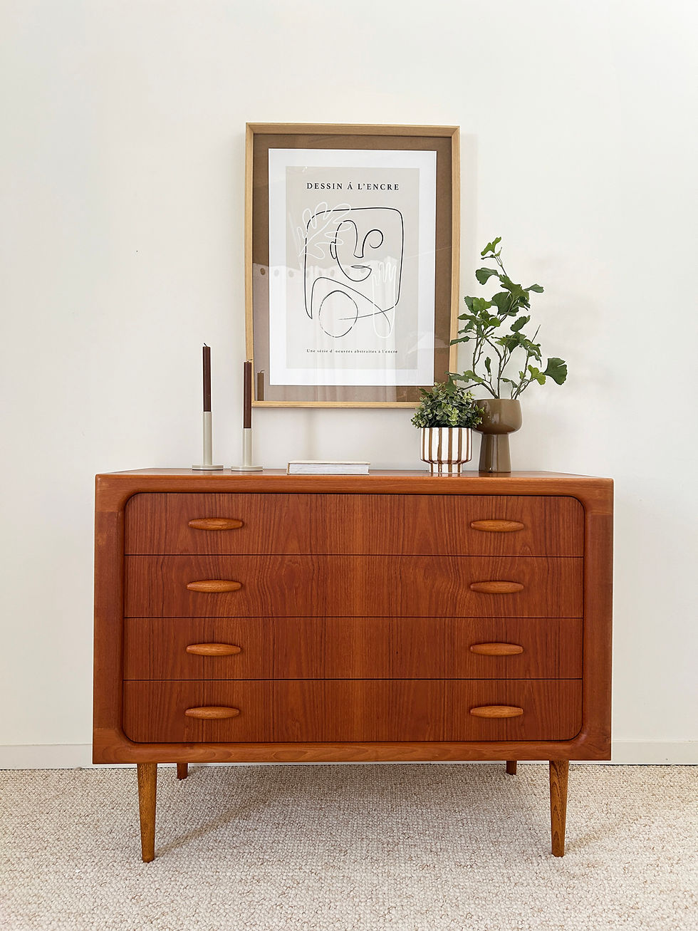 Grande commode teck Dyrlund 60's