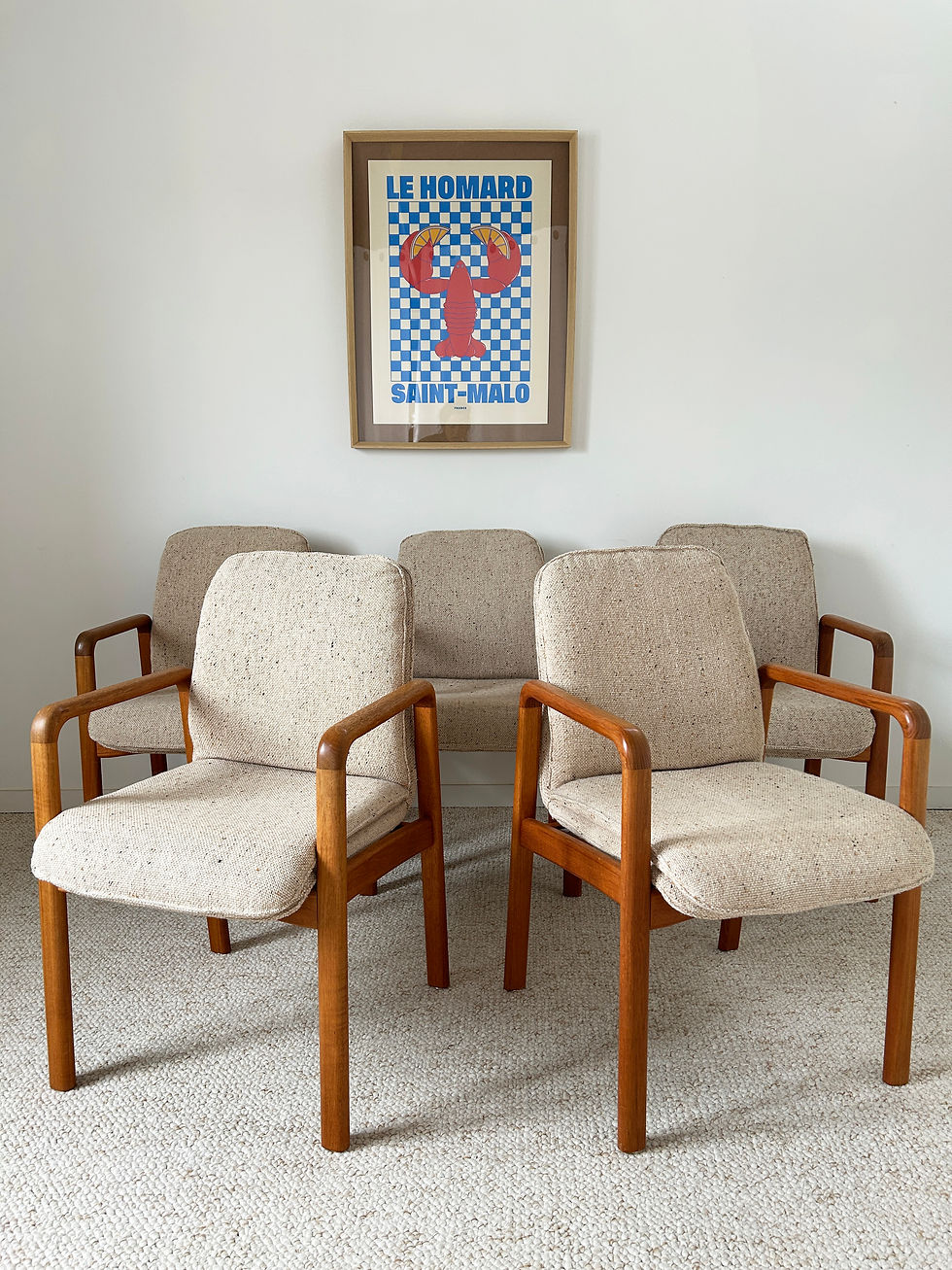 Set de 5 chaises Dyrlund lainage moucheté