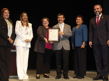 Recibe la UAT reconocimientos a la calidad educativa