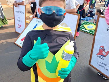 COLETAR PARA TRANSFORMAR foi um dos temas do Desfile de 7 de Setembro em Santa Cruz do Rio Pardo