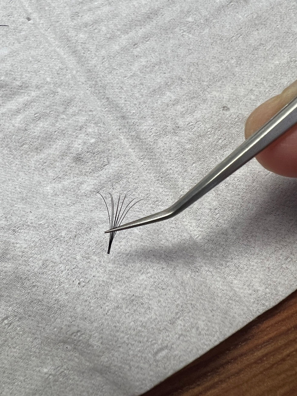 Thumbnail: JOVISA 日本产开花镊  Volume Tweezer Q-6DS