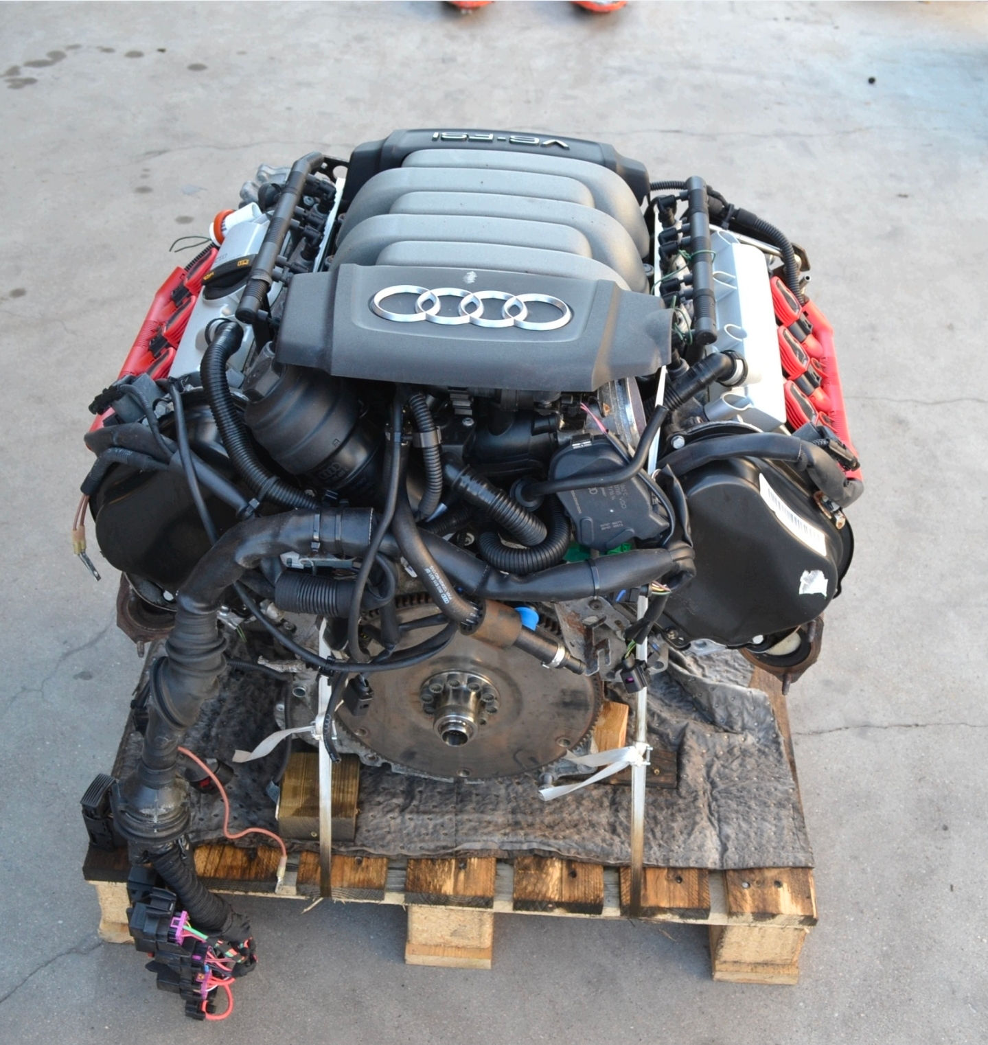 CAL Motor für Audi 3.2FSI 265PS 270PS 271PS 141.000 km Komplett