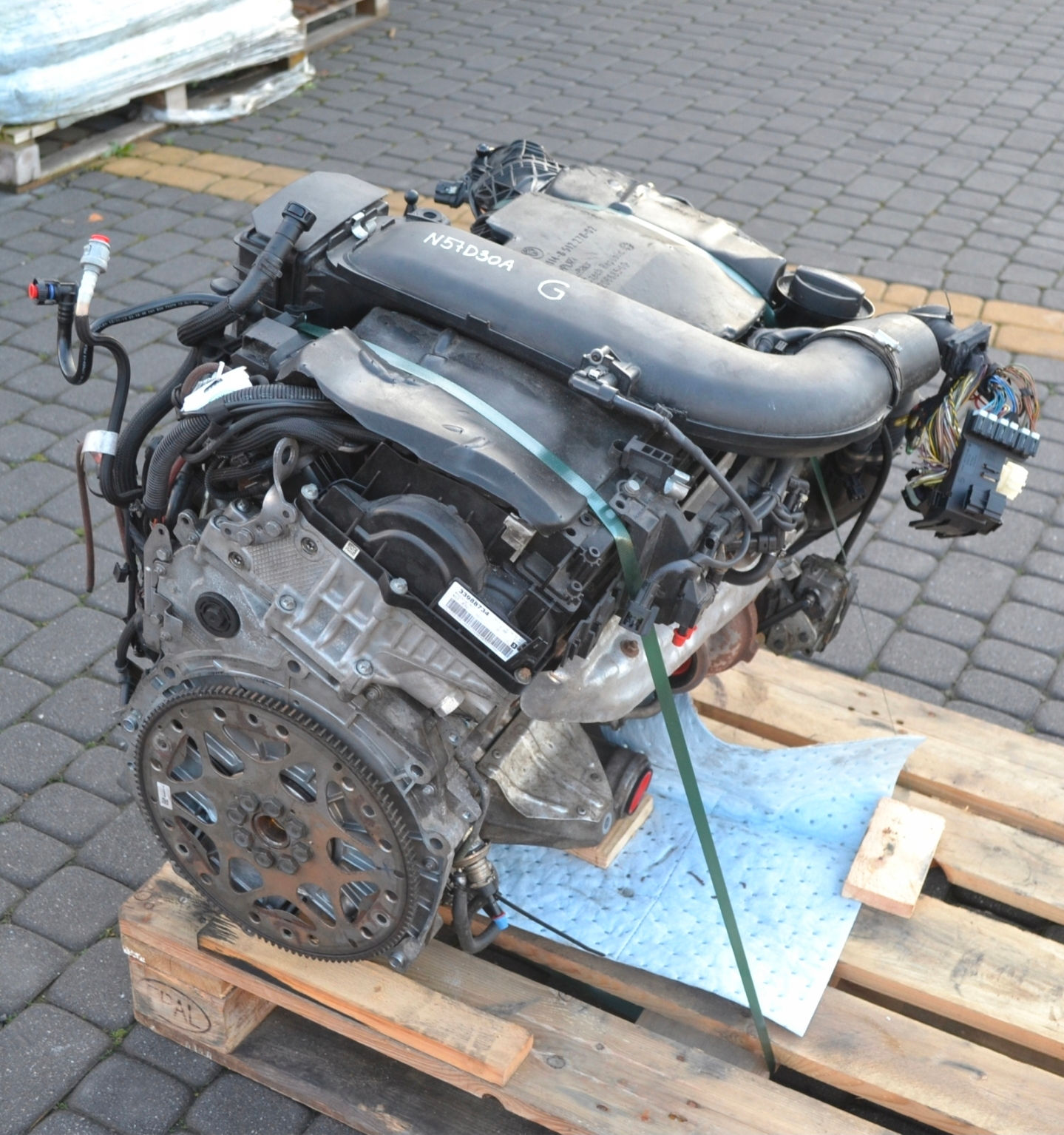 N57D30A Motor BMW 258PS 3.0D Komplett Motorlaufleistung auf Anfrage